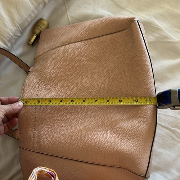 Tory Burch Bag - Picture 17 of 17